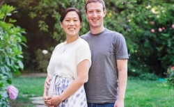 Zuckerberg washinze urubuga rwa Facebook agiye kwibaruka