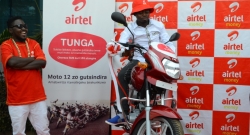 Airtel Rwanda-Imfurayabo Jean Pierre yatsindiye Moto ya mbere mu irushanwa Tunga Moto