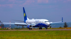 Indege ya 4 ya Boeing 737-800NG ya RwandAir yageze mu Rwanda, ifite Internet, ibintu by’imyidagaduro n’ibindi