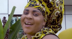 Liliane Kabaganza yashyize hanze amashusho y’indirimbo ‘Imvura y’amahindu’ ihumuriza abihebye-VIDEO