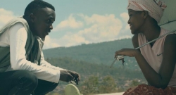 Jean Luc Ishimwe winjiye mu muziki ku itike ya King James yashyize hanze amashusho y’indirimbo ‘Urumuri’-VIDEO