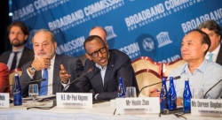 Amerika: Perezida Kagame yayoboye Inama ya Komisiyo ishinzwe gukwirakwiza umuyoboro mugari wa Interineti-AMAFOTO