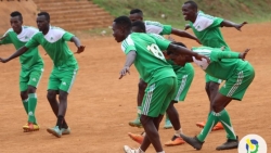 Kiyovu Sport yakoreye imyitozo mu kigo cy’amashuli cyo kwa Ghadafi bitegura Gicumbi FC-AMAFOTO