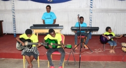 Kigali: Abana bari mu biruhuko bateguriwe amasomo ya muzika mu ishuri David’s Temple 