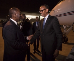 Perezida Kagame yitabiriye inama y'Ubufatanye bwa Afurika Yunze Ubumwe n’Umuryango w’Ubumwe bw’Ibihugu by’I Bulayi ibera muri Cote d’Ivoire-AMAFOTO