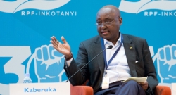 MU MAFOTO 100: "U Rwanda ntidushaka kuba abantu bagirirwa impuhwe" Dr Donald Kaberuka muri Kongere ya FPR