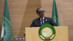 Addis Ababa: Perezida Kagame yitabiriye Inama Rusange ya 30 y’Umuryango wa Afurika Yunze Ubumwe