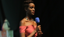 Miss Rwanda 2018: Uwineza Solange uririmba muri Chorale de Kigali arajwe ishinga n’ikibazo cy’inda zitateguwe mu bangavu-VIDEO