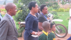 Minisitiri w’urubyiruko Rose Mary Mbabazi yasuye 'Gasore Serge Foundation' abizeza ubufatanye-AMAFOTO