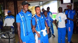 Rayon Sports yageze i Kigali aho igomba gutangira kwitegura imikino y’imbere mu gihugu-AMAFOTO