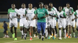 Gormahia FC yakoreye imyitozo i Kigali, Dylan Kerr uyitoza avuga ko ikibuga yabonye kigomba kuryoshya umukino-AMAFOTO