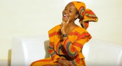 Lorie wahoze akora Hiphop mu muziki wa Secular ari guhamya ko Yesu ari umugabo ukomeye-VIDEO