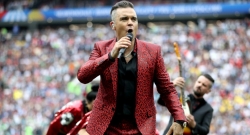 FIFA World Cup 2018: Mu birori byo gufungura imikino y’igikombe cy’isi, Robbie Williams yagaragaje ikinyabupfura gike 