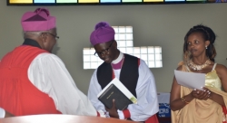 Bishop Gahima Manasseh yatorewe kuba Umwepiskopi w'umusimbura wa Diyoseze y'itorero Angilikani ya Gahini