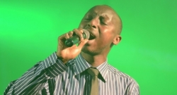 Aime Uwimana yatumiye Simon Kabera na True Promises mu gitaramo gikomeye agiye gukora-VIDEO