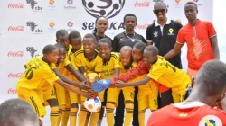 FOOTBALL: Umunsi wa kabiri wa Seruka Youth Cup 2018 witabiriwe n’amakipe 32 arimo n’ayavuye hanze ya Kigali-AMAFOTO