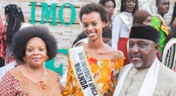 Guverineri wa Leta ya Imo yakiriye Umunyana Shanitah na bagenzi bahataniye ikamba rya Miss University Africa-AMAFOTO+VIDEO