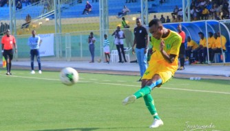 Amasezerano ya Niyomugabo Jean Claude yateje ubwumvikane bucye hagati ya AS Kigali na Heroes FC