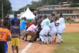 KIGALI: Dr. Nyirahabimana uyobora Kicukiro yatangije ku mugaragaro amarushanwa ya Kicukiro Youth Patriotism Cup 2019-AMAFOTO