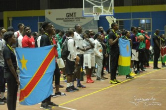 MU MAFOTO: Minisitiri Nyirasafari Espérence yatangije ku mugaragaro irushanwa ryo kwibuka muri Basketball