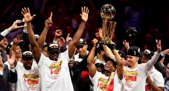 USA: Toronto Raptors yanditse amateka itwara igikombe cya mbere cya shampiyona ya NBA ihigitse Golden State Warriors