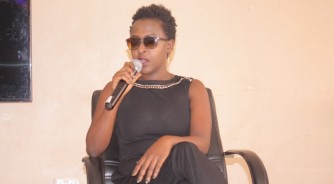 Lilian Mbabazi yavuze icyatumye adatura i Kigali n’uko ahagaze mu muziki nyuma yo kuva muri Blue 3