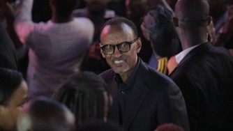Perezida Kagame mu bantu ibihumbi n'ibihumbi bitabiriye igitaramo cya Ne-Yo muri Kigali Arena