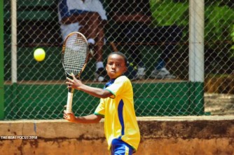 Tennis: Hakizumwami Junior w’imyaka 14 yitabiriye igeragezwa ry’ukwezi muri Kenya