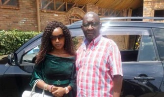 VIDEO: Alain Muku yasubije abateze iminsi Clarisse Karasira nyuma y'aho batandukanye 