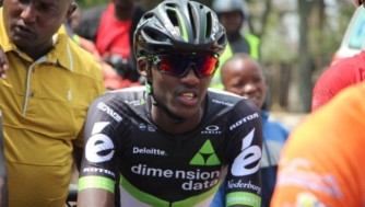 Cycling: Mugisha Samuel yatandukanye na Dimension Data nyuma y’imyaka itatu yari amaze ayikinira