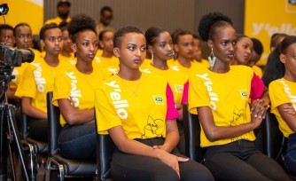 Abakobwa bari muri Miss Rwanda 2020 bifatanyije na MTN Rwanda mu bukangurambaga bwa Connect Rwanda-AMAFOTO 