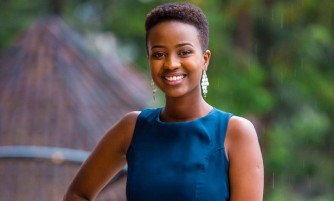  Irasubiza Alliance yagororewe n'akarere ka Gicumbi nyuma yo kugahesha ishema muri Miss Rwanda 2020