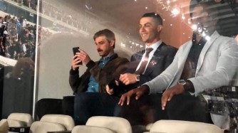 Cristiano Ronaldo yagaragaye ku mukino wa El Classico yishimira igitego cya Vinicius Jr – AMAFOTO