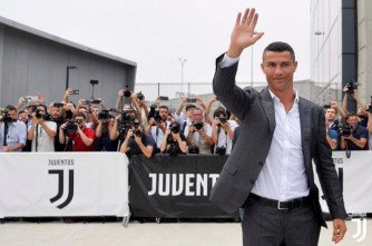 Cristiano Ronaldo yasesekaye mu Butaliyani yakirwa nk’Umwami