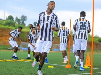 APR FC yongereye amasezerano abakinnyi 5 barimo na Rutahizamu wifuzwaga na Rayon Sports