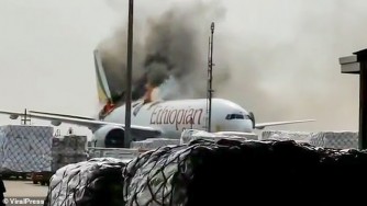 Indege ya Ethiopian Airlines yafashwe n'inkongi y'umuriro ku kibuga cy'indege mu Bushinwa