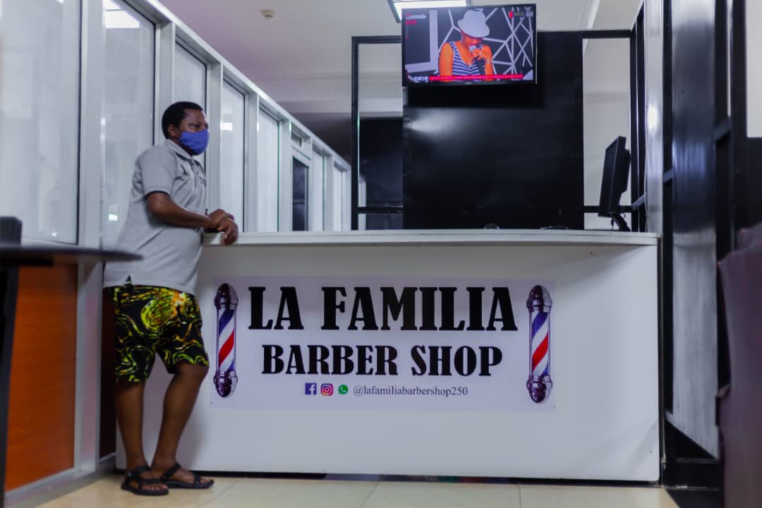 La Familia Barber Shop Salon Ifite Intego Yo... - Inyarwanda.com