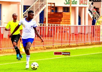Rayon Sports yaciye amarenga ko ishobora kwisubiza rutahizamu w'umurundi yari yaratije Bugesera FC