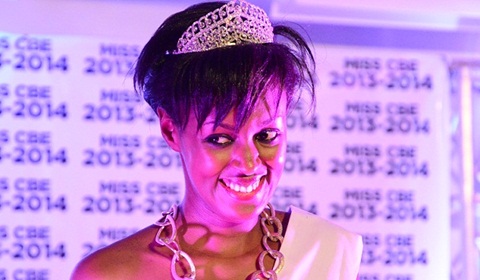 Miss Uwase Samantha Ghislaine yambuwe ikamba kubera gukopera