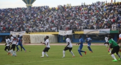 Rayon Sports na APR FC ziguye miswi, Police ibifashijwemo na Isaie Songa irara ku isonga