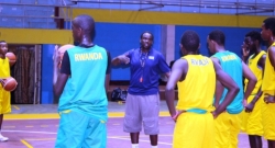 Basketball U-18: Reba amafoto y’ikipe y’igihugu ku munsi wa gatandatu w’imyitozo