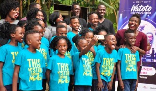 Watoto Children's Choir iri kubarizwa i Kigali yatangarije abanyamakuru ibyihariye bizaranga igitaramo igiye kuhakorera-AMAFOTO