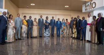 MU MAFOTO 80: Perezida Kagame yakebuye abayobozi n’abanyamadini bitabiriye ‘National Prayer Breakfast’ anahanura urubyiruko