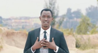 Bosco Nshuti yashyize hanze amashusho y'indirimbo nshya 'Umutima' yanditse amaze kuganira n'Imana-VIDEO