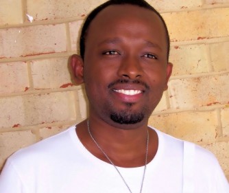 Amerika: Richard Ngendahayo yasohoye indirimbo nshya iri kuri album azamurikira mu Rwanda muri 2019-YUMVE