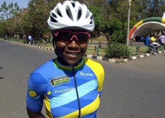 CYCLING: Ingabire Diane yafashije u Rwanda kwegukana undi mudali muri shampiyona ya Afurika 