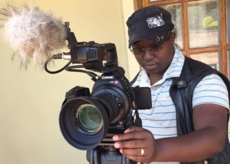 Producer Bosco yahishuye ko amaze gukorera amakorali 200 atangaza ibyo yari ahugiyemo n'ibyo ahishiye abantu muri 2019