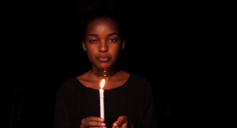Clarisse Karasira yasohoye indirimbo nshya ‘Komera’ yitsa ku rugendo u Rwanda rwanyuzemo nyuma ya Jenoside-VIDEO