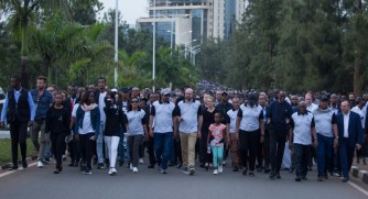 Kwibuka25: Perezida Kagame na Madamu bitabiriye ‘Walk To Remember’ n'Ijoro ryo kwibuka-AMAFOTO