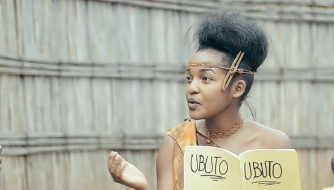 Clarisse Karasira mu ndirimbo ‘Ubuto’ yikije ku burere n'ubutore bukwiye abana n'urubyiruko b'u Rwanda-VIDEO